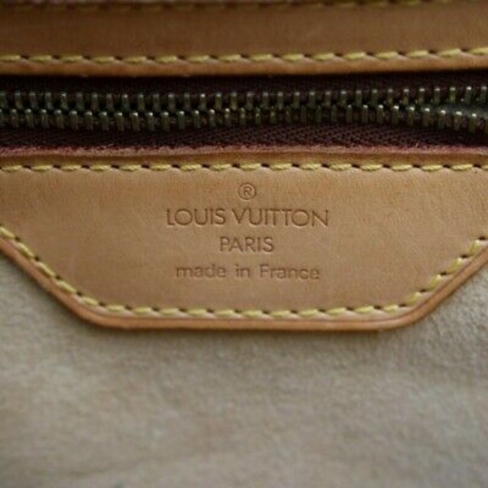 Authentic Louis Vuitton Business Bag Rivoli - Picture 8 of 10